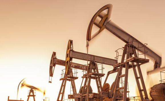 shutterstock_1751858627