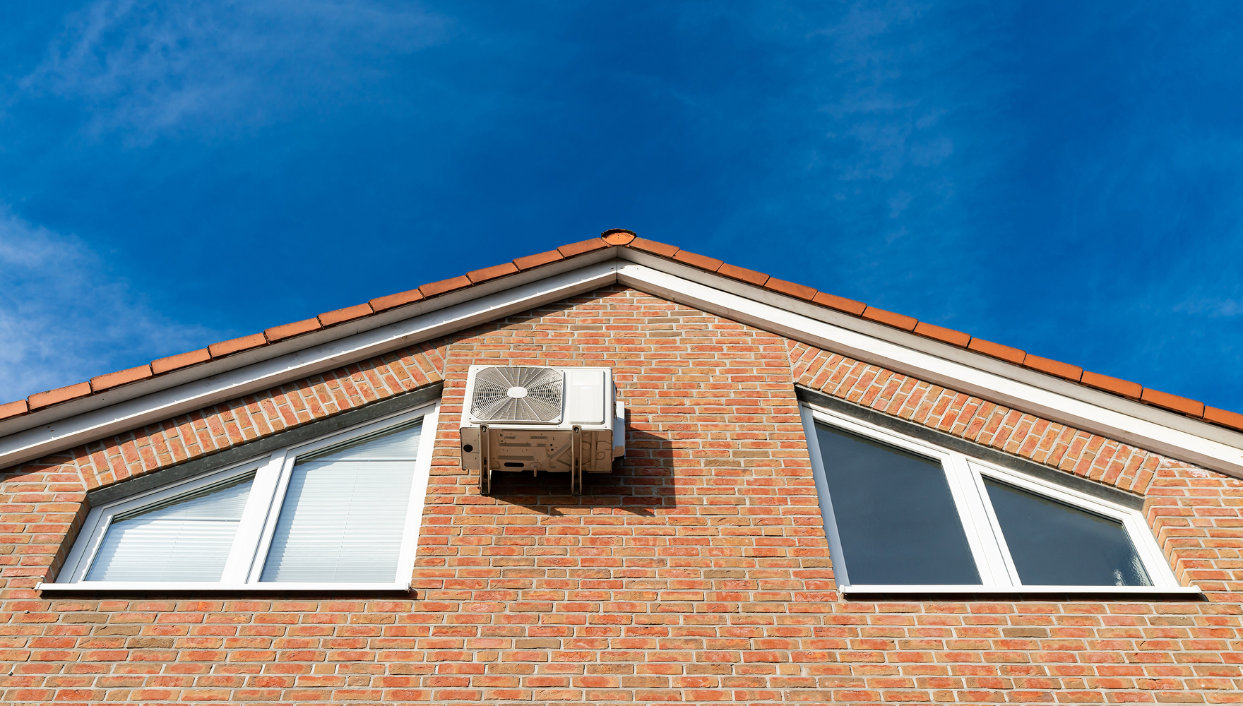 shutterstock_2544171439